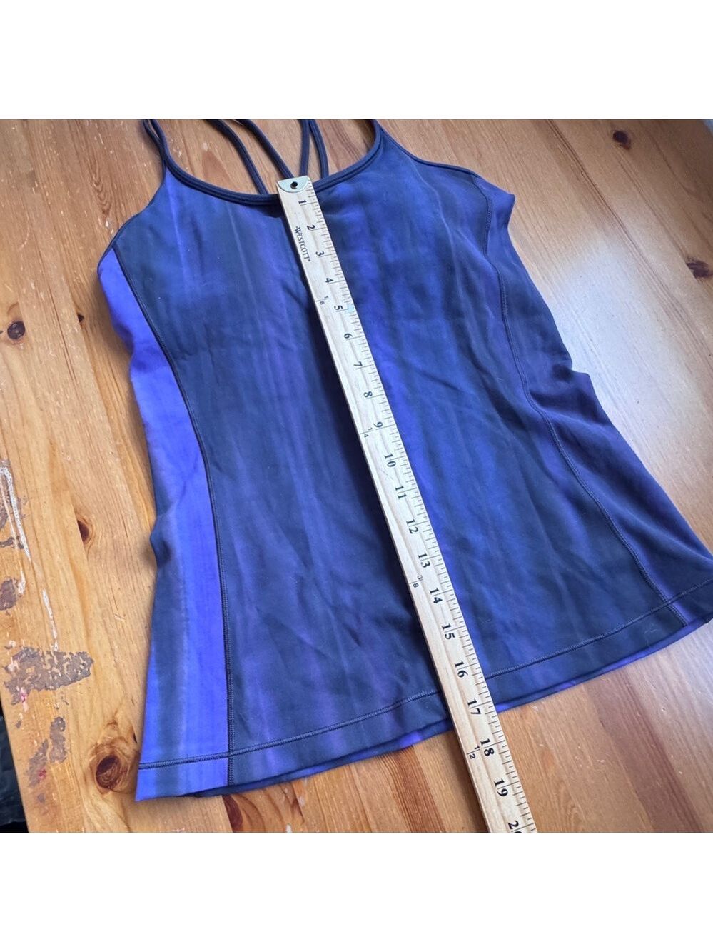 Lululemon purple racer back tank top with built in bra size 6 NWOT - Picture 6 of 13